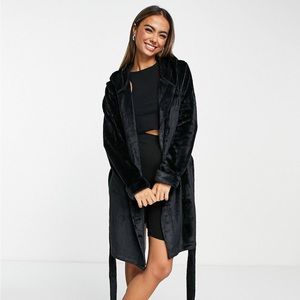 Black Soft Mini Fleece Robe